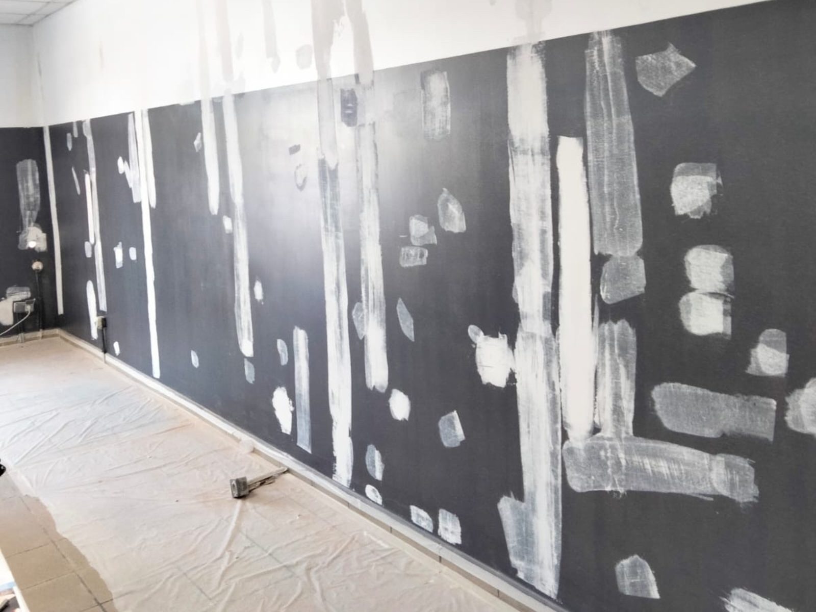 spécialiste dans les travaux de peinture intérieure et extérieure
